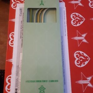 New unused in box Jeffree Star straw set
